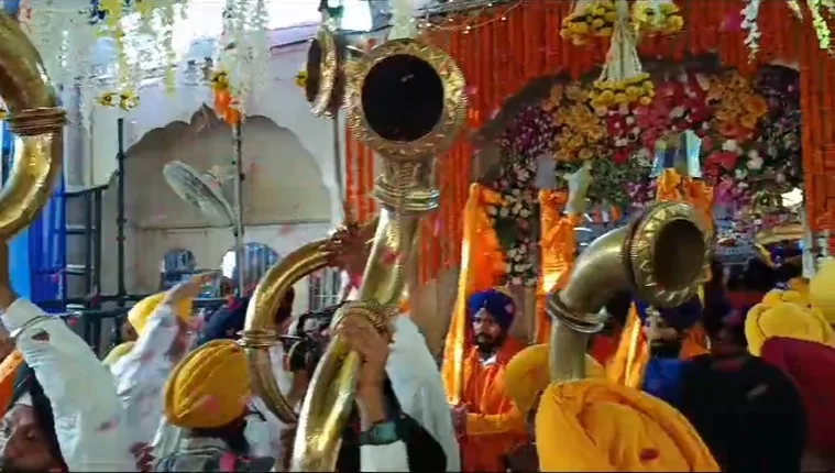 ਜੁਗੋ ਜੁਗ ਅਟੱਲ ਧੰਨ ਧੰਨ ਸ੍ਰੀ ਗੁਰੂ ਗ੍ਰੰਥ ਸਾਹਿਬ ਜੀ ਦੇ ਪਹਿਲਾ ਪ੍ਰਕਾਸ਼ ਪੁਰਬ ਅੱਜ, ਪੜ੍ਹੋ ਮੁੱਢ ਤੋਂ ਲੈਕੇ ਸੰਪੁਰਨਤਾ ਤੱਕ ਦਾ ਇਤਿਹਾਸ