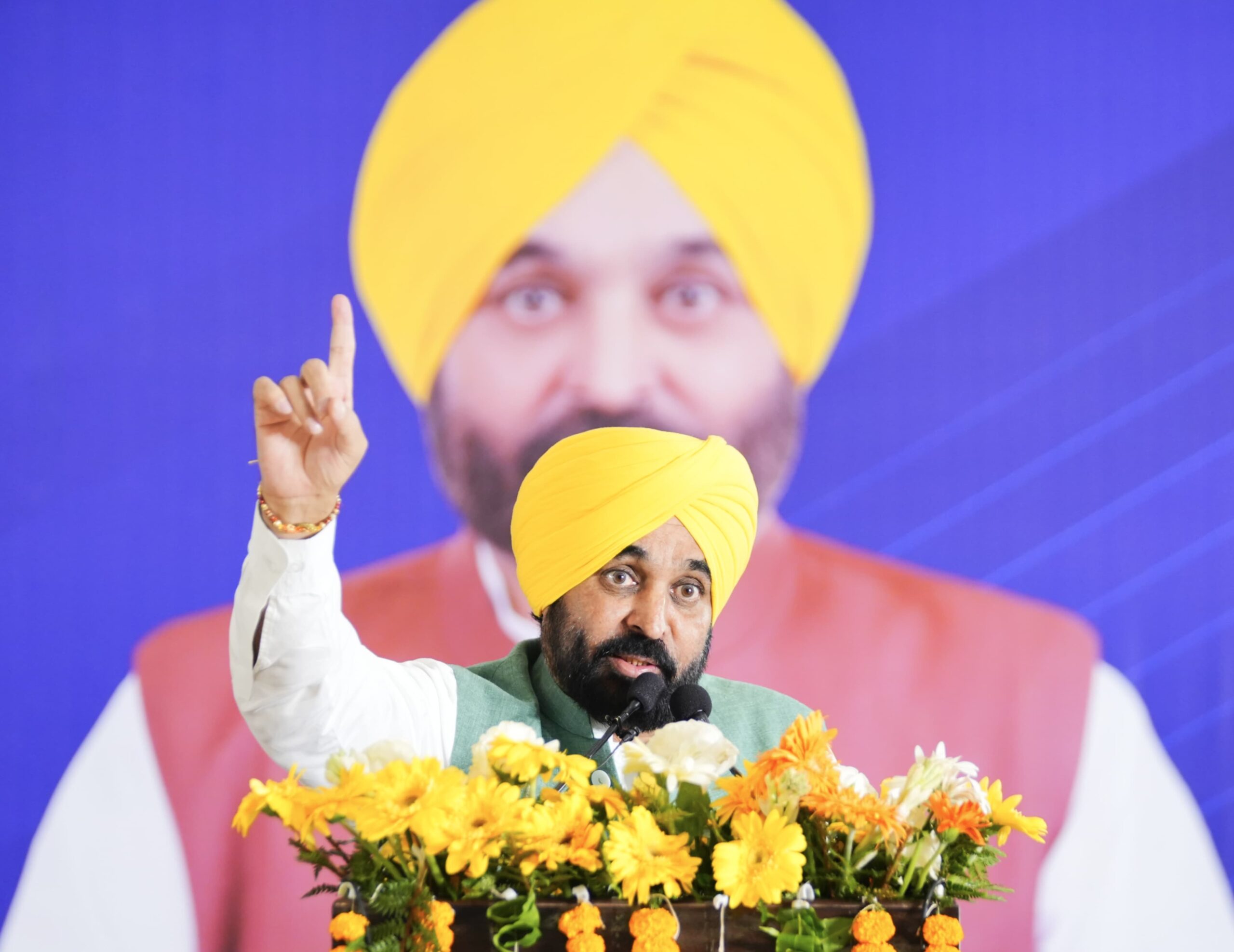 ਮੁੱਖ ਮੰਤਰੀ ਨੇ ਲੈਂਡ ਪੂਲਿੰਗ ਸਕੀਮ ਬਾਰੇ ਲੋਕਾਂ ਨੂੰ ਗੁਮਰਾਹ ਕਰ ਰਹੀ ਵਿਰੋਧੀ ਧਿਰ ਨੂੰ ਲਾਏ ਰਗੜੇ