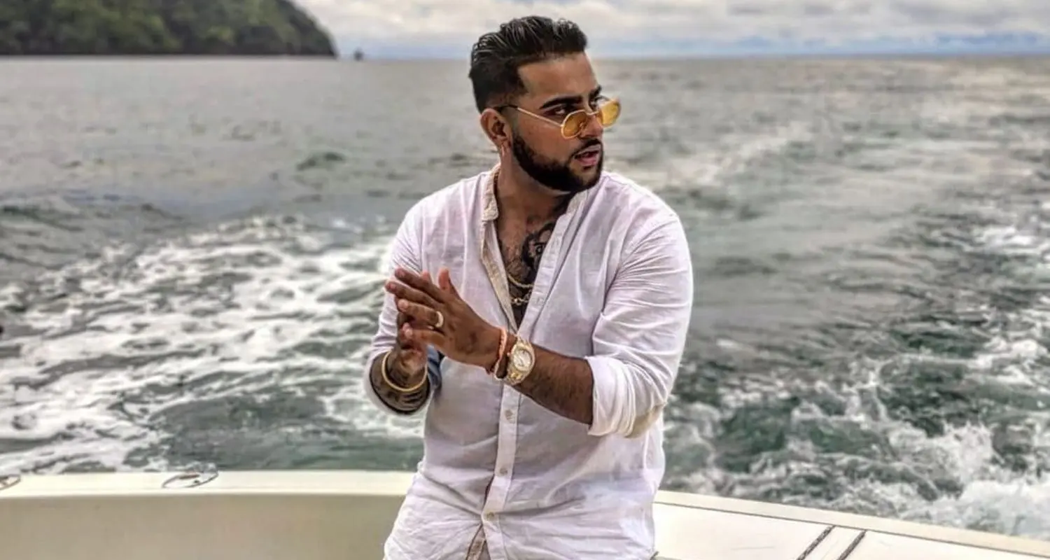 ਕਰਨ ਔਜਲਾ ਵੱਲੋਂ ਵੱਡਾ ਐਲਾਨ, ਮਾਲਟਾ ਸ਼ੋਅ ਦੀ ਪੂਰੀ ਕਮਾਈ ਹੜ੍ਹ ਪੀੜਤਾਂ ਨੂੰ ਦੇਣਗੇ