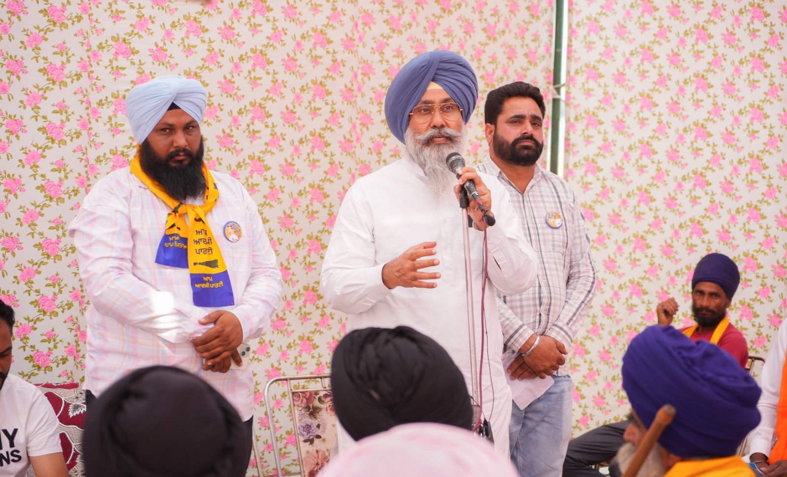 *ਪਿੰਡ ਝਾਮਕੇ ਦੇ ਲੋਕਾਂ ਨੇ ਹਰਮੀਤ ਸੰਧੂ ਨੂੰ ਦਿੱਤਾ ਭਰਵਾਂ ਸਮਰਥਨ, ‘ਆਪ’ ਦੀ ਜਿੱਤ ‘ਤੇ ਲਗਾਈ ਮੋਹਰ*