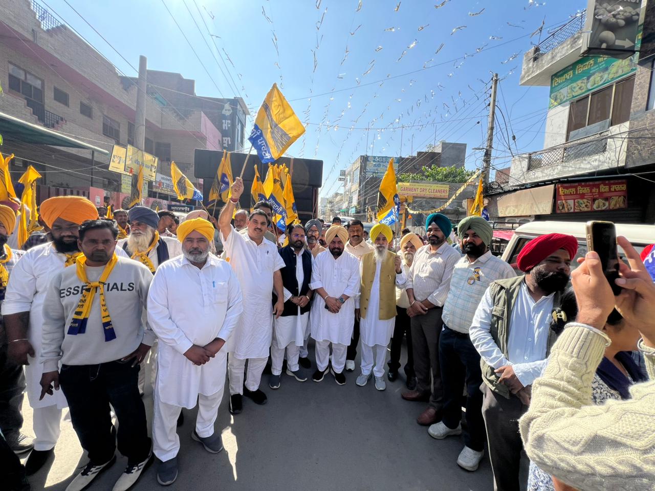 ਬਾਦਲ ਪਰਿਵਾਰ ਨੇ ‘ਪੰਥ’ ਦਾ ਮਖੌਟਾ ਪਾ ਕੇ ਸਿਰਫ਼ ਨਿੱਜੀ ਕਾਰੋਬਾਰ ਵਧਾਏ, ਤਰਨਤਾਰਨ ਦੇ ਲੋਕ ਨਹੀਂ ਹੋਣਗੇ ਗੁੰਮਰਾਹ- ਹਰਚੰਦ ਸਿੰਘ ਬਰਸਟ