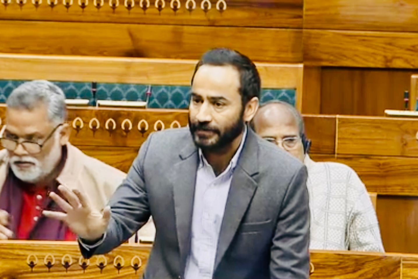 *ਸੰਵੇਦਨਸ਼ੀਲ ਮੁੱਦਿਆਂ ‘ਤੇ ਪੰਜਾਬੀਆਂ ਦੇ ਸਬਰ ਦੀ ਪ੍ਰੀਖਿਆ ਲੈ ਰਿਹਾ ਕੇਂਦਰ: ਮੀਤ ਹੇਅਰ ਨੇ ਚੰਡੀਗੜ੍ਹ ਨੂੰ ਪੂਰੀ ਤਰ੍ਹਾਂ ਪੰਜਾਬ ਨੂੰ ਤਬਦੀਲ ਕਰਨ ਦੀ ਮੰਗ ਕੀਤੀ*