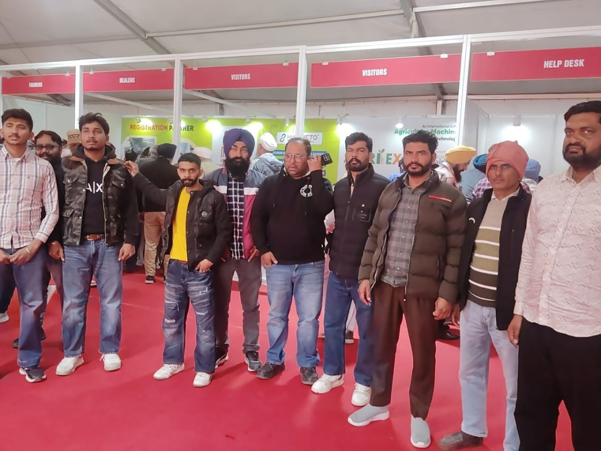 ਆਧੁਨਿਕ ਖੇਤੀਬਾੜੀ ਟੈਕਨਾਲੋਜੀ ਨਾਲ ਜੋੜਨ ਅਤੇ ਨਵੀਆਂ ਖੋਜਾਂ ਬਾਰੇ ਜਾਣੂ ਕਰਵਾਉਣ ਦੇ ਉਦੇਸ਼ ਨਾਲ ਫਾਜ਼ਿਲਕਾ ਜ਼ਿਲ੍ਹੇ ਦੇ ਕਿਸਾਨਾਂ ਦੇ ਇੱਕ ਗਰੁੱਪ ਦਾ ਗ੍ਰੇਸ ਇੰਡੀਆ ਐਗਰੀ ਐਕਸਪੋ–2026 ਲਈ ਦੌਰਾ