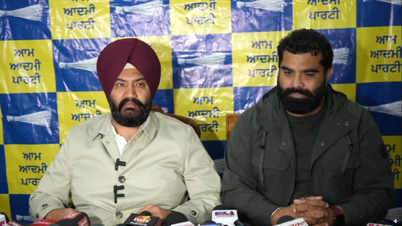 *ਭਾਜਪਾ ਨੇ ਫਿਰ ਰਚੀ ਕਿਸਾਨਾਂ ਨੂੰ ਬਰਬਾਦ ਕਰਨ ਦੀ ਸਾਜ਼ਿਸ਼, ਮੋਦੀ-ਟਰੰਪ ਵਿਚਾਲੇ ਕੀ ਸਮਝੌਤਾ ਹੋਇਆ ਜਨਤਾ ਨੂੰ ਦੱਸੇ ਕੇਂਦਰ ਸਰਕਾਰ: ਤਲਬੀਰ ਗਿੱਲ*