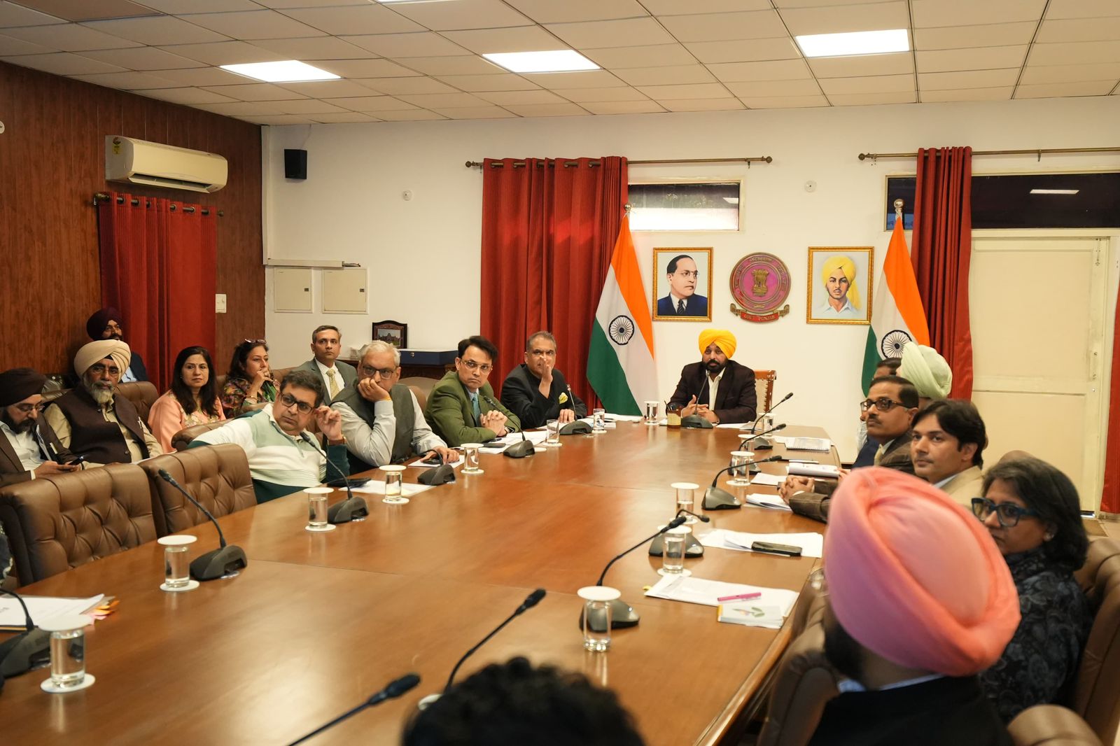 ‘ਪ੍ਰਗਤੀਸ਼ੀਲ ਪੰਜਾਬ ਨਿਵੇਸ਼ ਸੰਮੇਲਨ’ ਰਾਹੀਂ ਵਿਆਪਕ ਨਿਵੇਸ਼ ਹੋਣ ਨਾਲ ਨੌਜਵਾਨਾਂ ਲਈ ਰੋਜ਼ਗਾਰ ਦੇ ਵੱਡੇ ਮੌਕੇ ਸਿਰਜੇ ਜਾਣਗੇ-ਮੁੱਖ ਮੰਤਰੀ ਭਗਵੰਤ ਸਿੰਘ ਮਾਨ