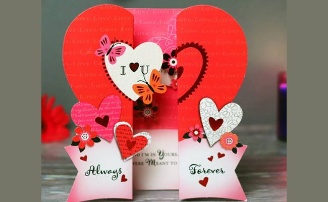 ਸਿਰਫ਼ ਅੰਗੂਠੀ ਜਾਂ ਗੁਲਾਬ ਹੀ ਨਹੀਂ… ਪ੍ਰਪੋਜ਼ ਡੇਅ ‘ਤੇ ਦਿਓ ਇਹ ਖਾਸ ਤੋਹਫ਼ੇ, ਪਾਰਟਨਰ ਦਾ ਜਵਾਬ ਹੋਵੇਗਾ ਹਾਂ!